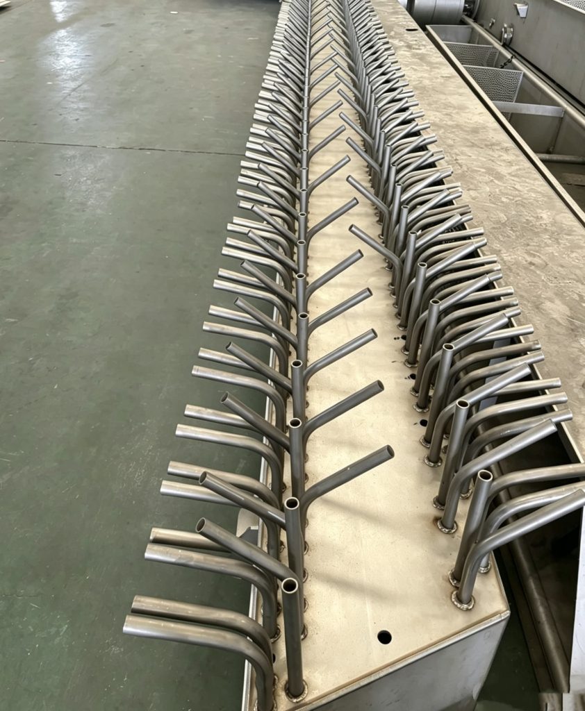 Custom stainless steel spray water distributor ...